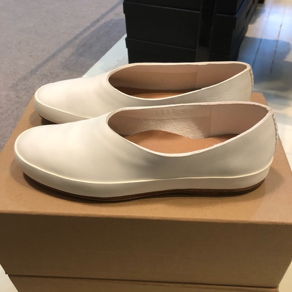 Classic Hand Sewn Ballet Slipper - Picture 6 of 13